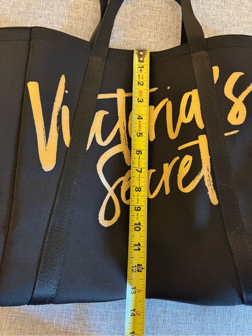Victoria's Secret Beach Cooler Insulated Carry-All
Wine Tote Bag in Black - Picture 12 of 12